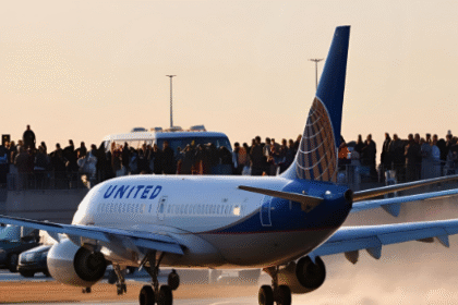 united airlines emergency landing newark